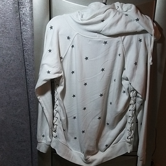 Vintage Havana Tops - 💥6X$50💥Vintage Havana off white hoodie